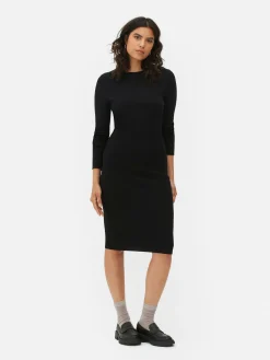 Vestido Tipo Jersey De Manga Larga Y Cuello Redondo