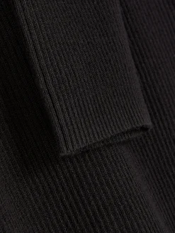 Vestido Tipo Jersey De Manga Larga Y Cuello Redondo