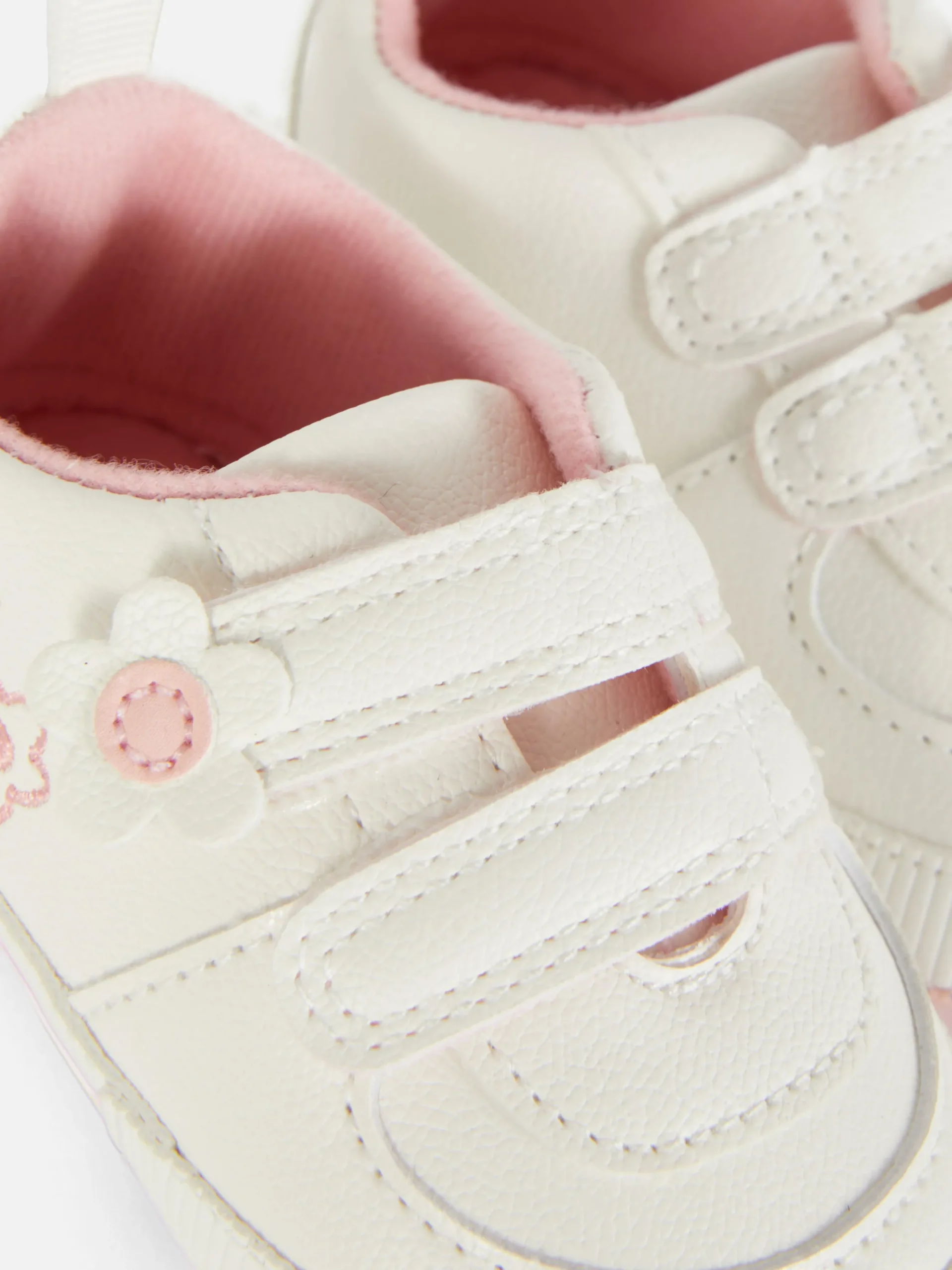 Zapatillas Bajas Con Flores