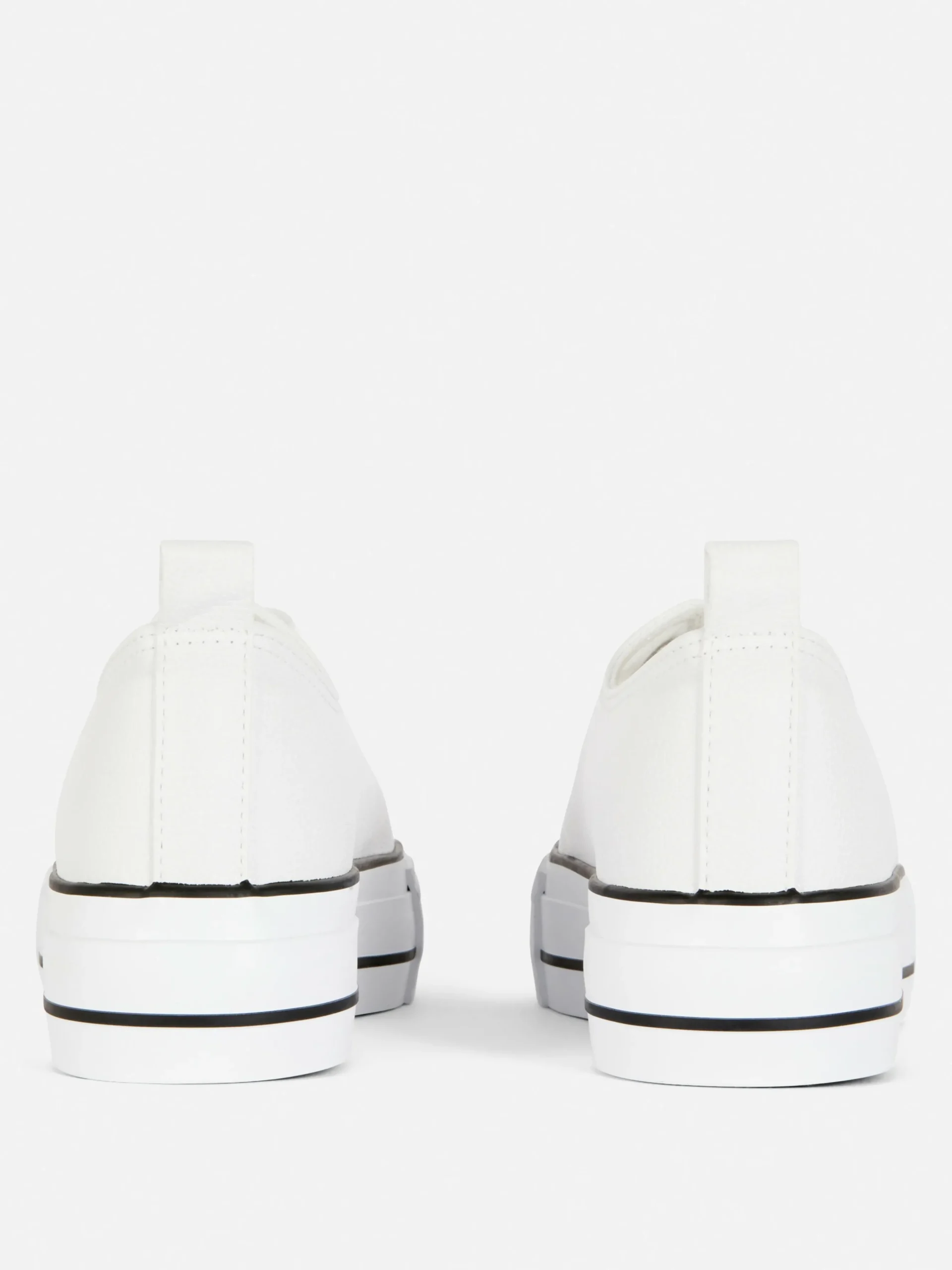 Zapatillas Bajas De Plataforma En Piel Sintética