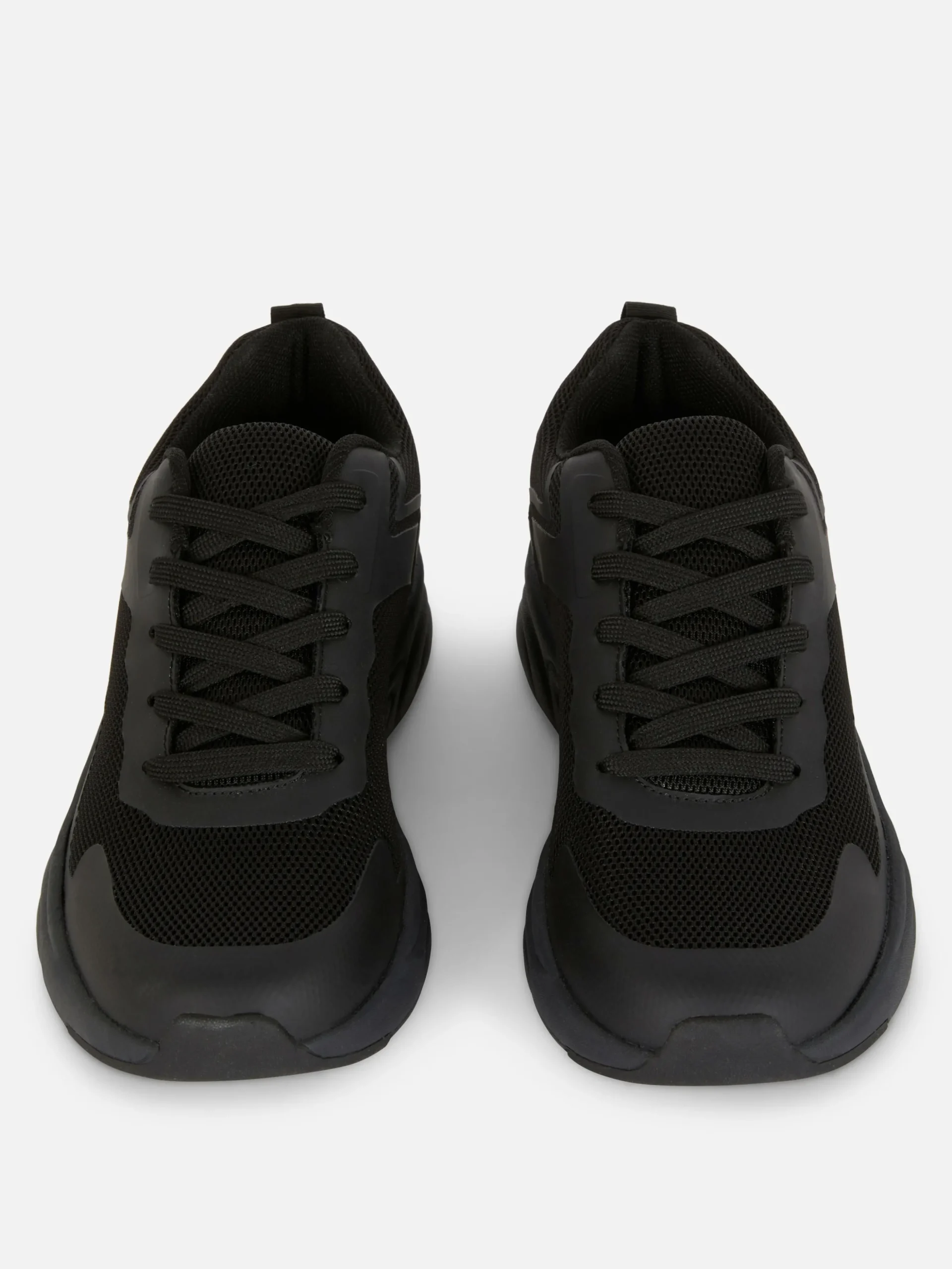 Zapatillas Deportivas Con Suela Gruesa Y Paneles