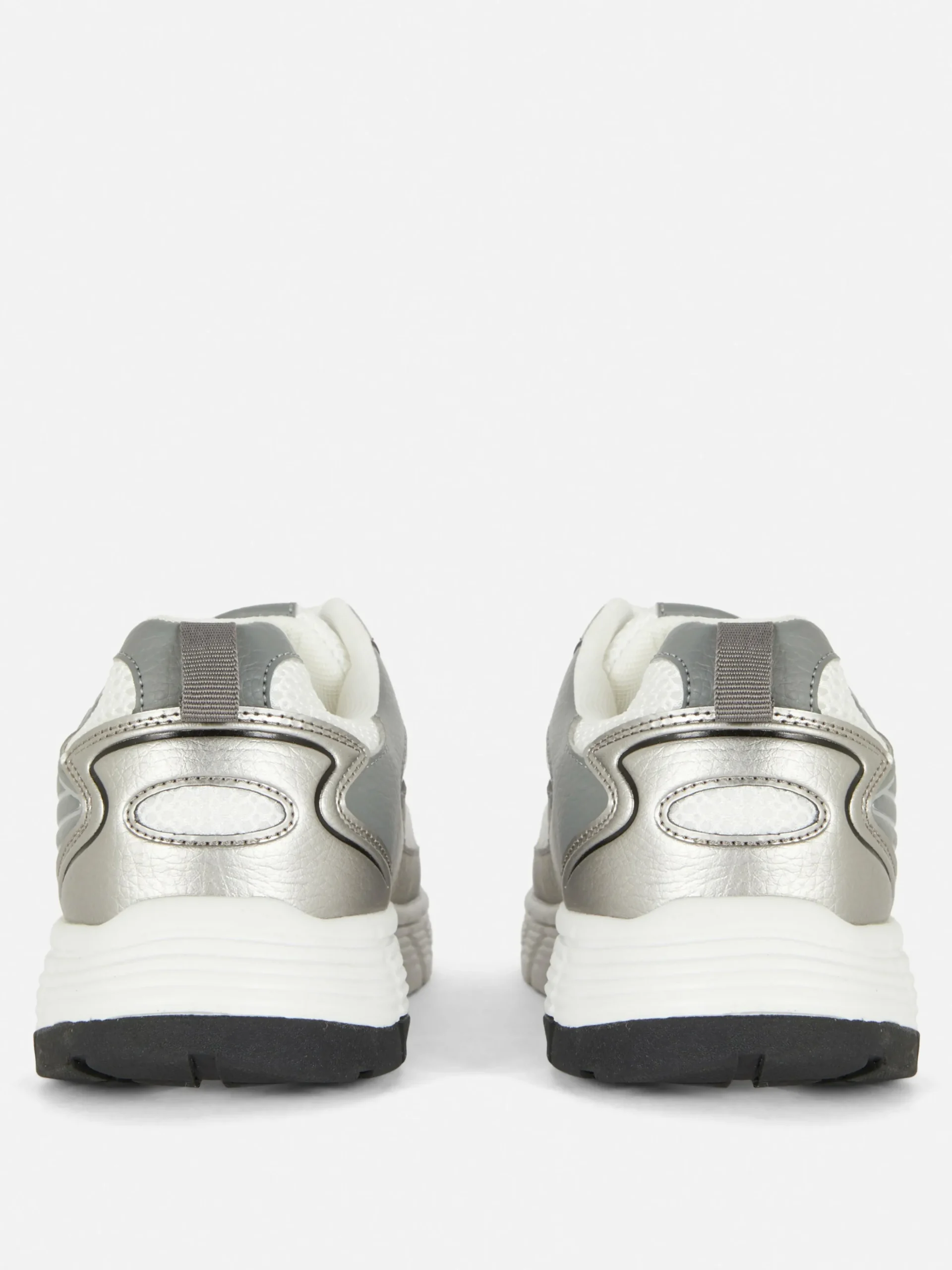 Zapatillas Deportivas Con Panel De Malla