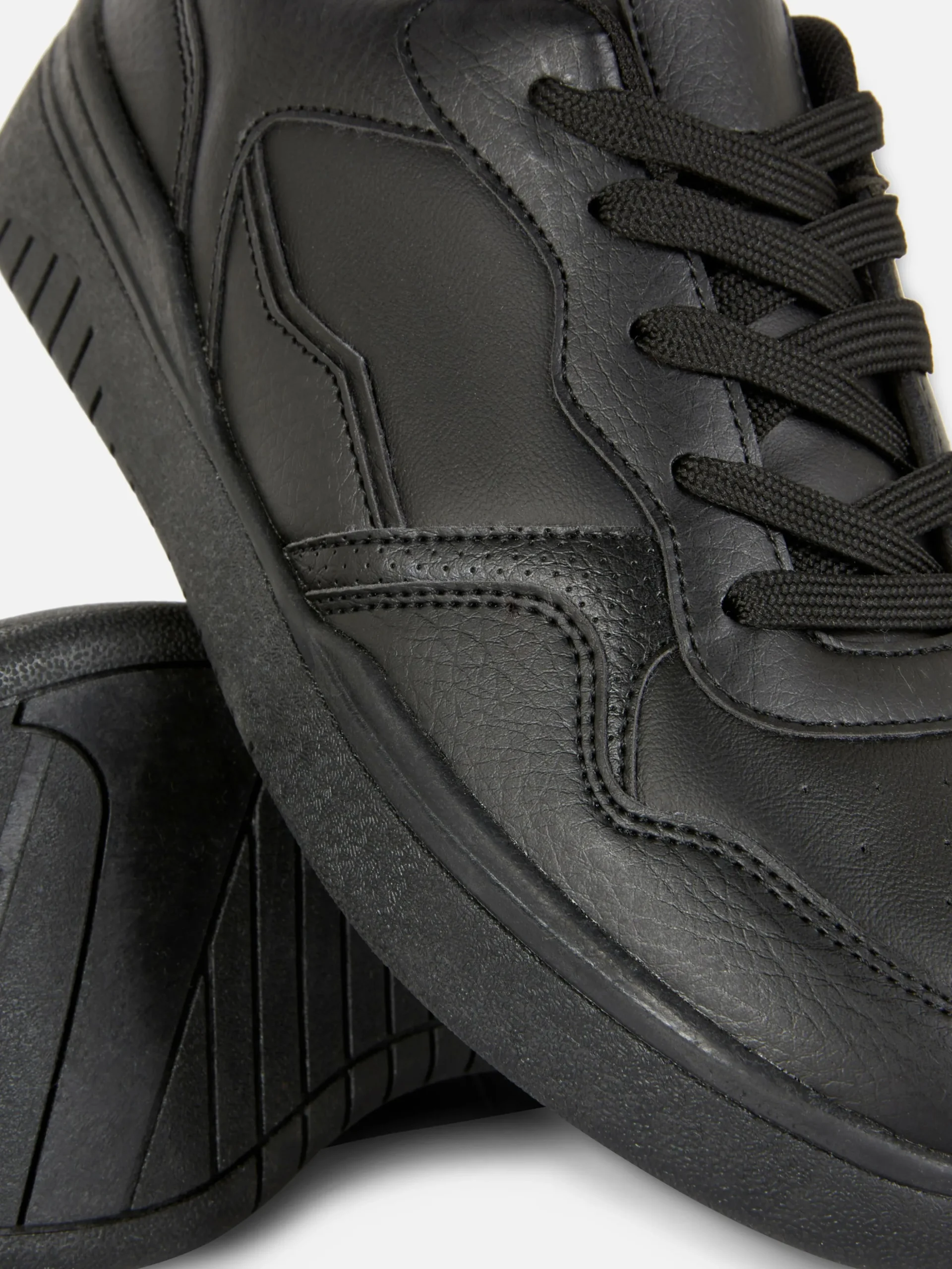 Zapatillas Deportivas De Caña Baja Con Suela Gruesa