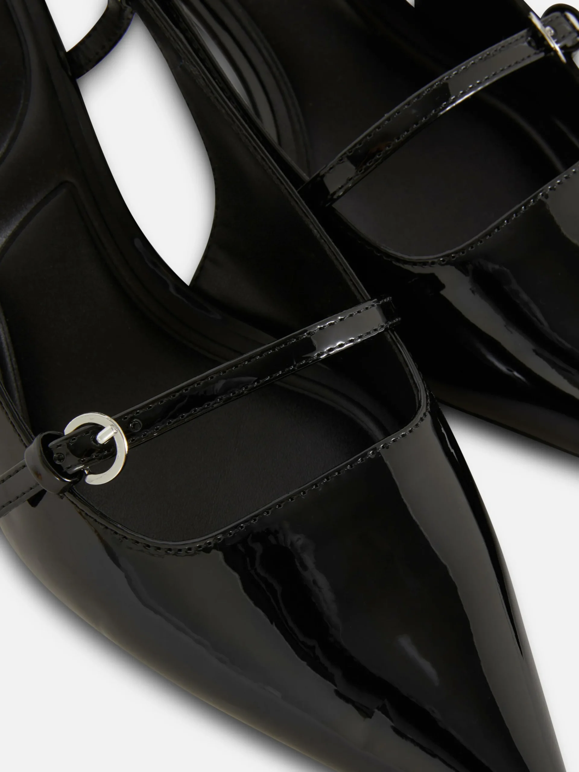 Zapatos De Charol Con Hebilla Y Tacón Chupete