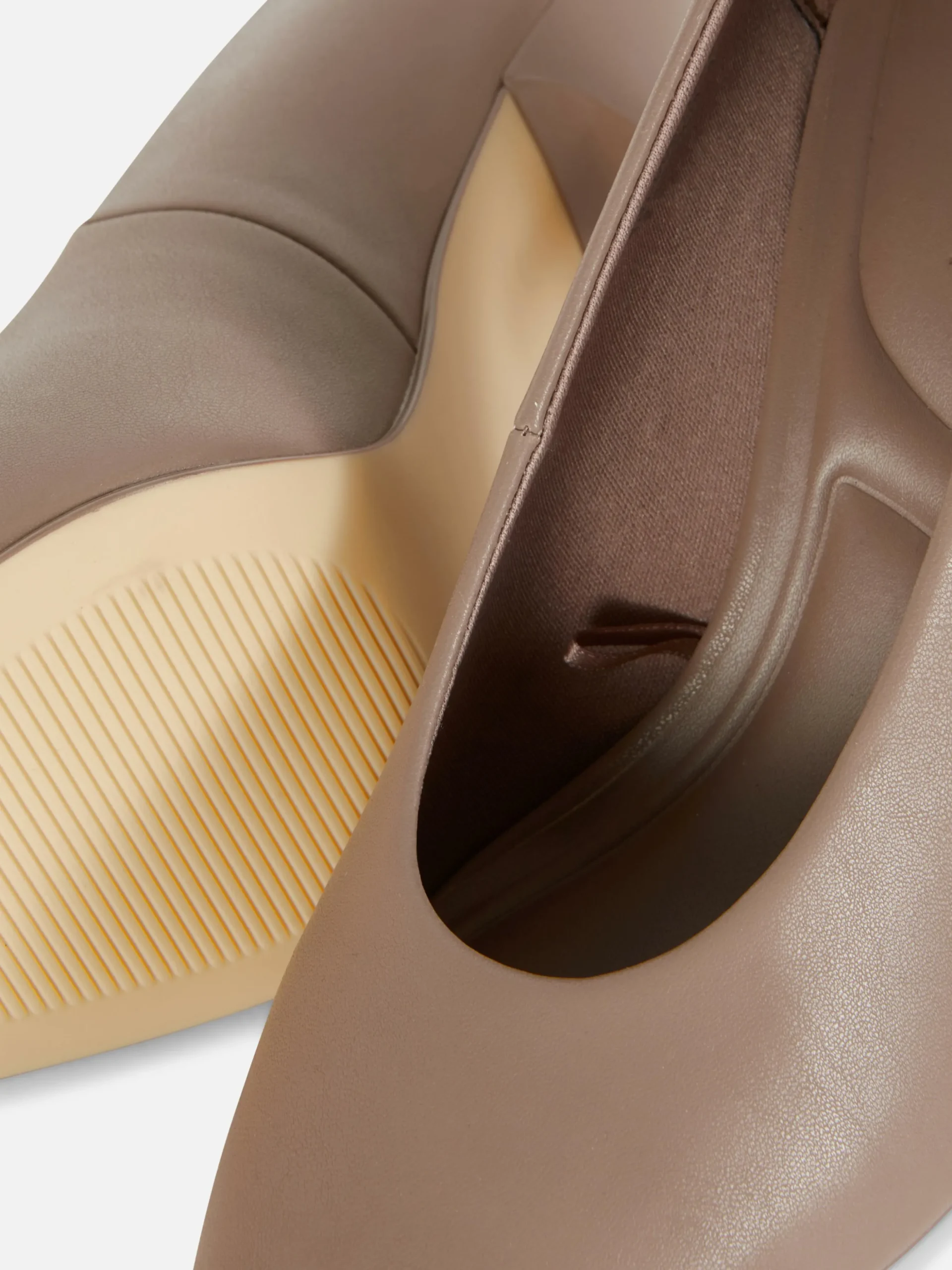 Zapatos De Tacón De Aguja